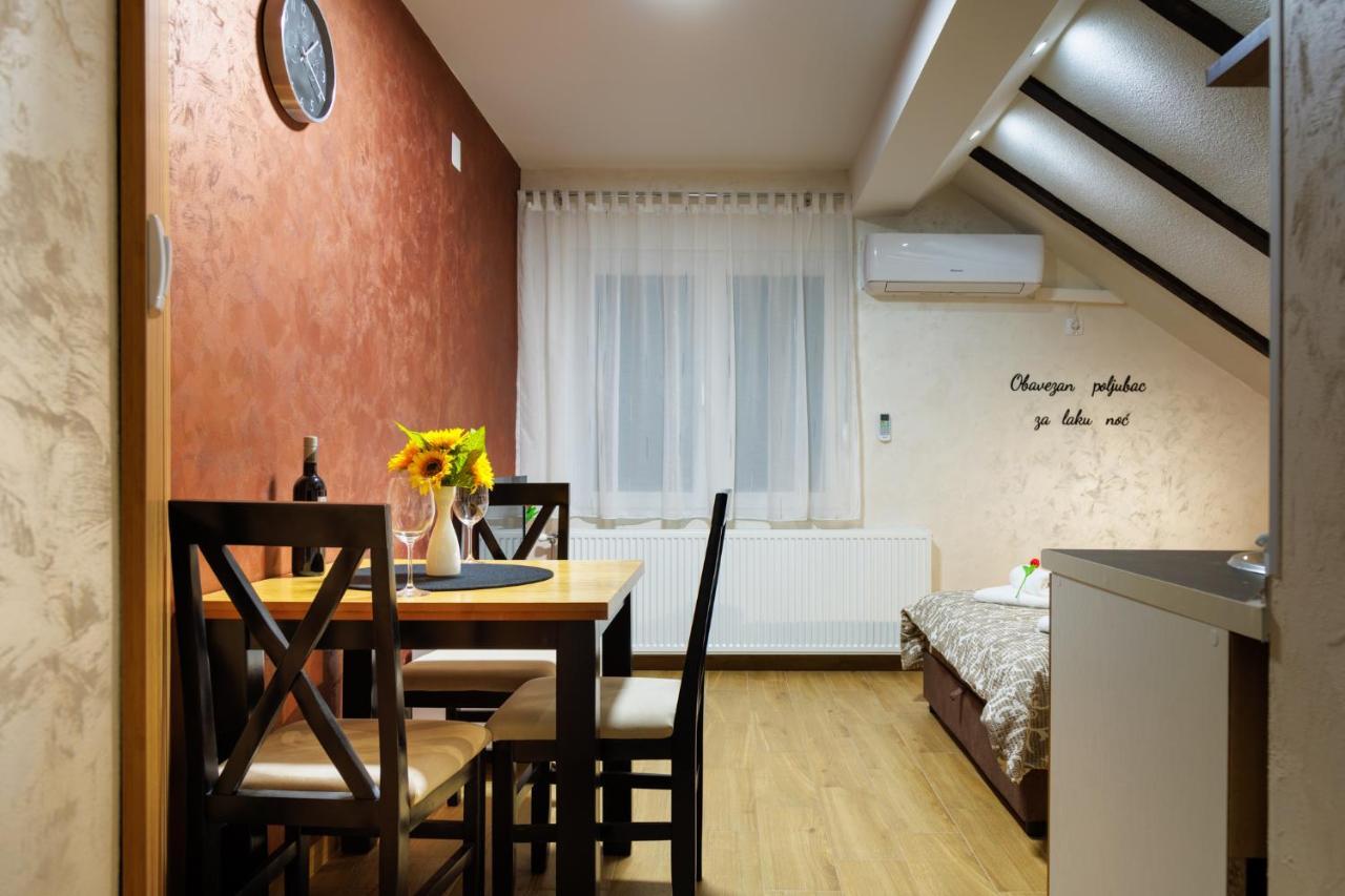 Apartmani Nina Golubac Exteriör bild